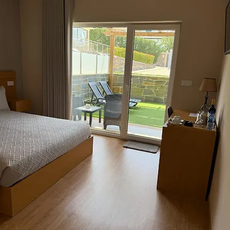 Socalcos Do Douro House *