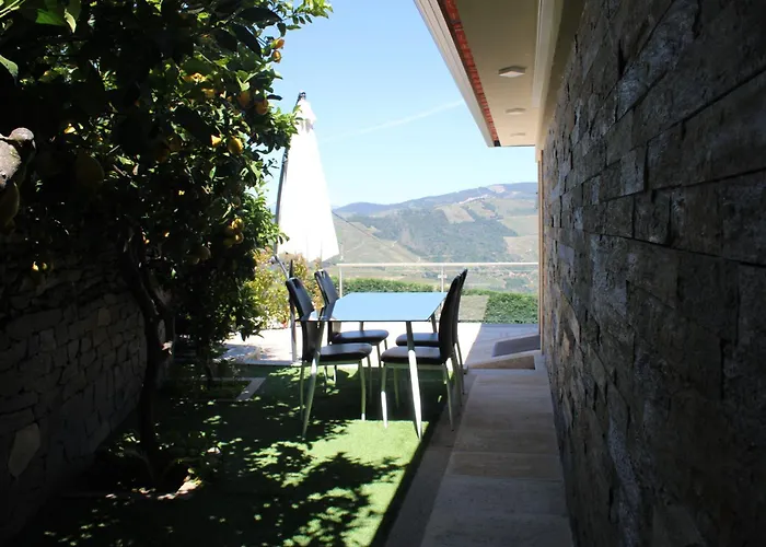 Gospodarstwo agroturystyczne Socalcos Do Douro House