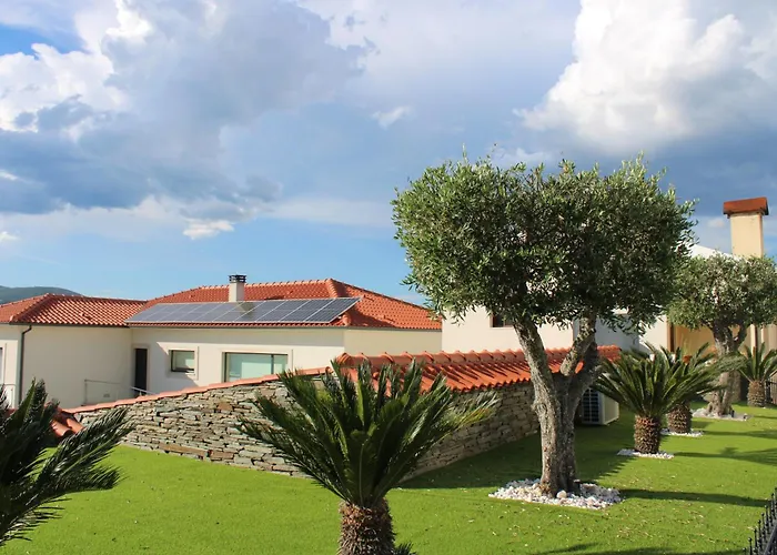 Фермерский дом Socalcos Do Douro House *