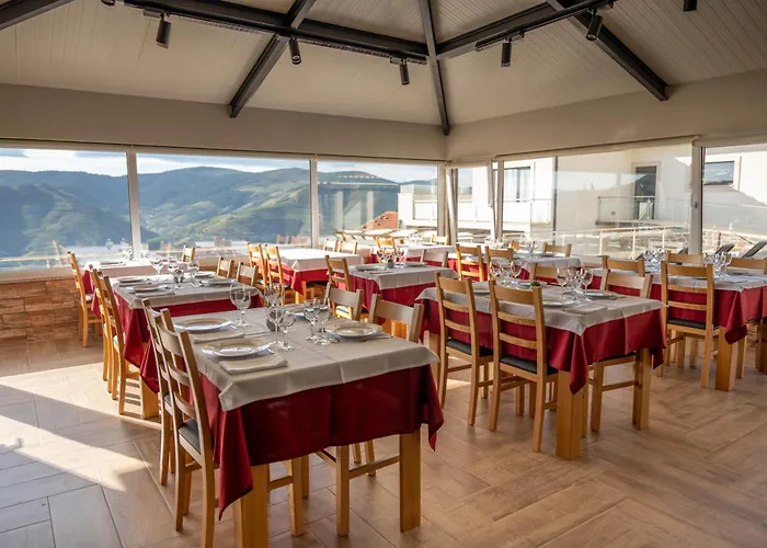 Socalcos Do Douro House Alojamento de Turismo Rural *