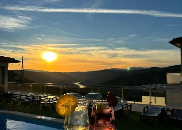 Gospodarstwo agroturystyczne Socalcos Do Douro House *