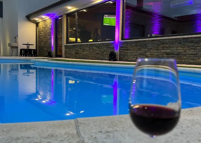 Socalcos Do Douro House Фермерский дом Валенса-ду-Дору